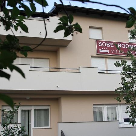 Rooms Villa Aria Sesvete Eksteriør bilde