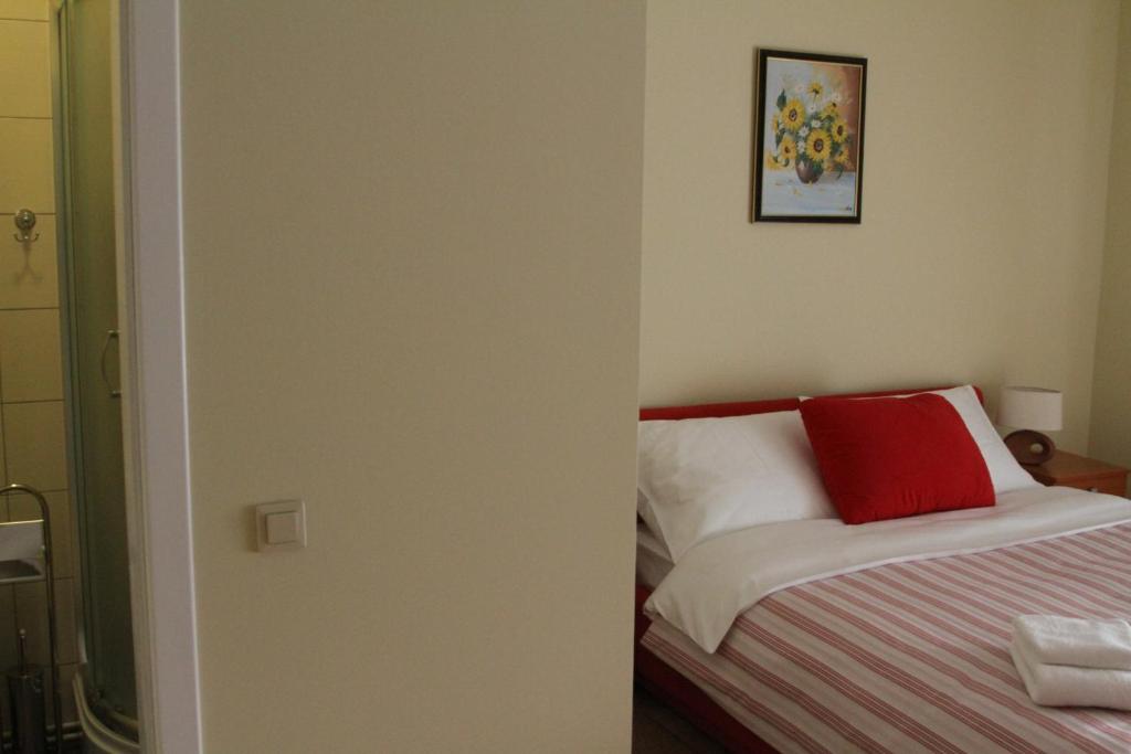 Rooms Villa Aria Sesvete Eksteriør bilde