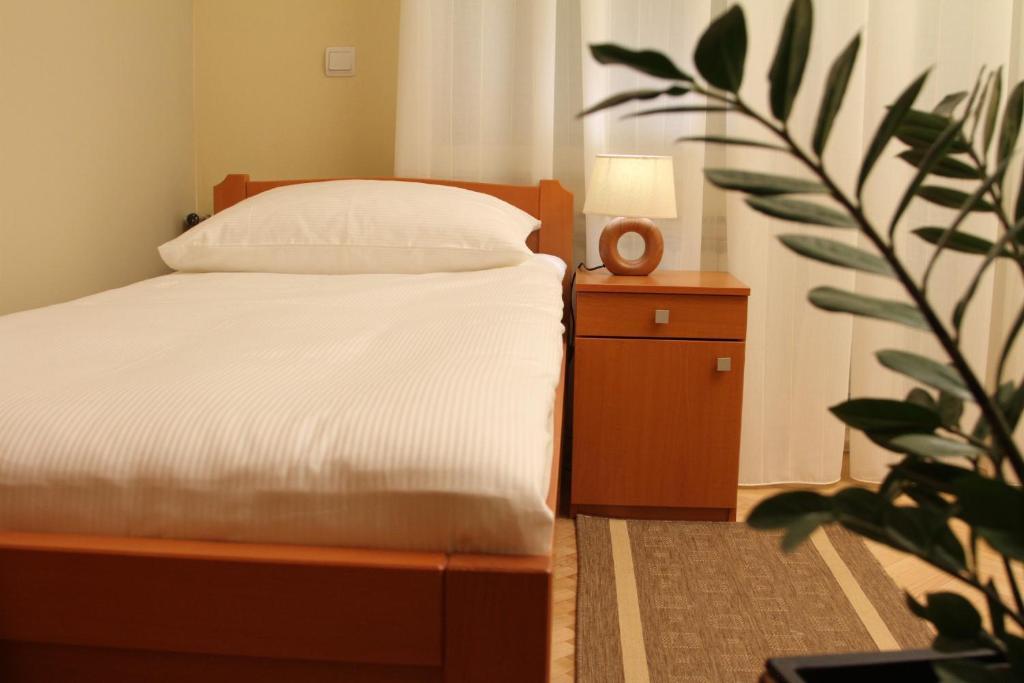 Rooms Villa Aria Sesvete Eksteriør bilde